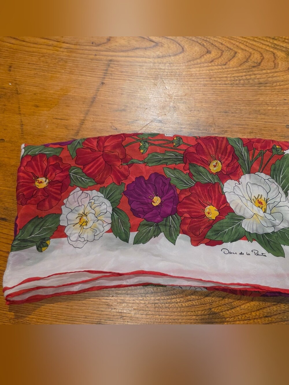 Vintage Oscar de la Renta 100% Silk Floral Scarf 30 x 30 - Picture 5 of 9